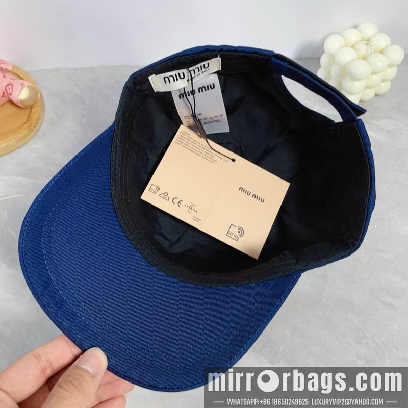 Miumiu Hat dx45