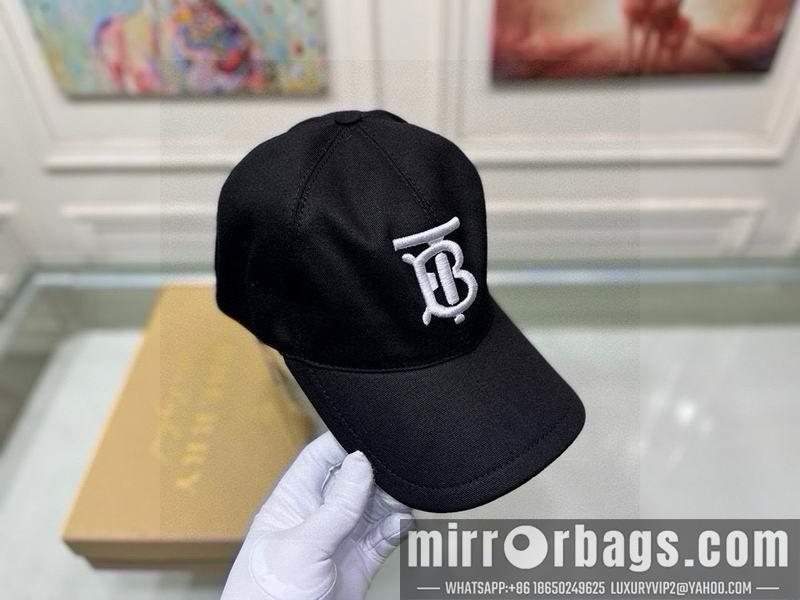 Burberry Hat 083001
