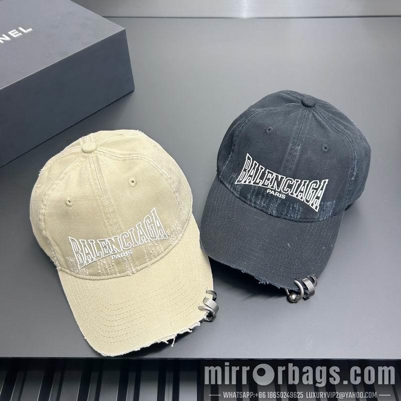 Balenciaga Hat dx17