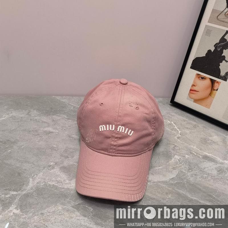 Miumiu Hat dx35