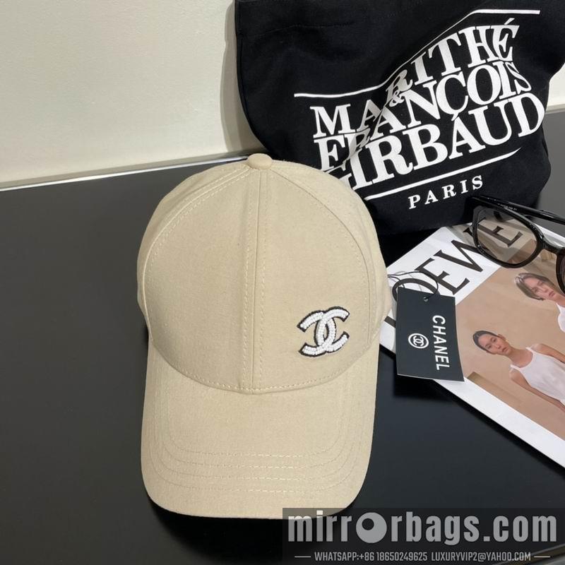 Chanel Hat 010204