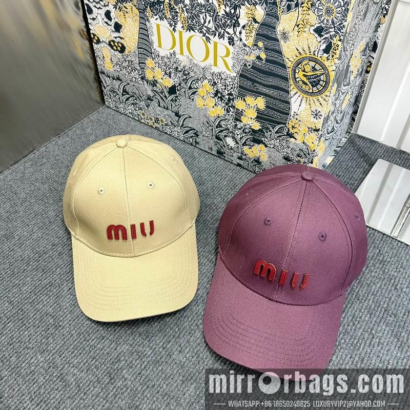 Miumiu Hat dx75