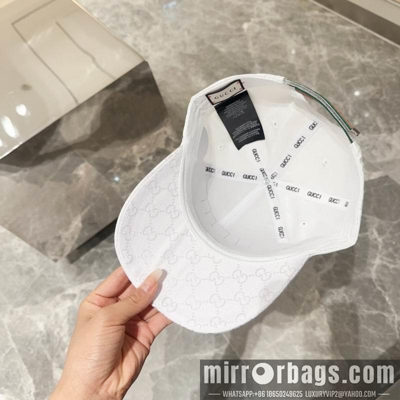 Gucci Hat 041701