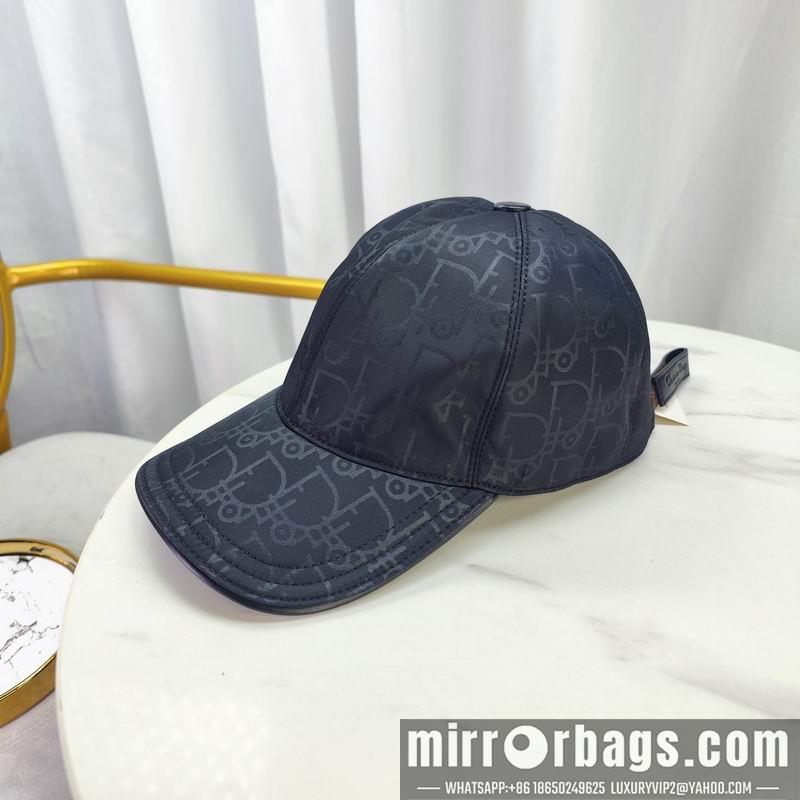 Dior Hat dx08