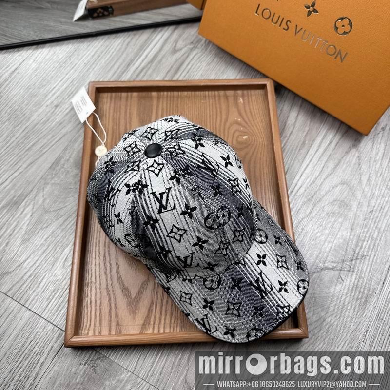 LV Hat dx145
