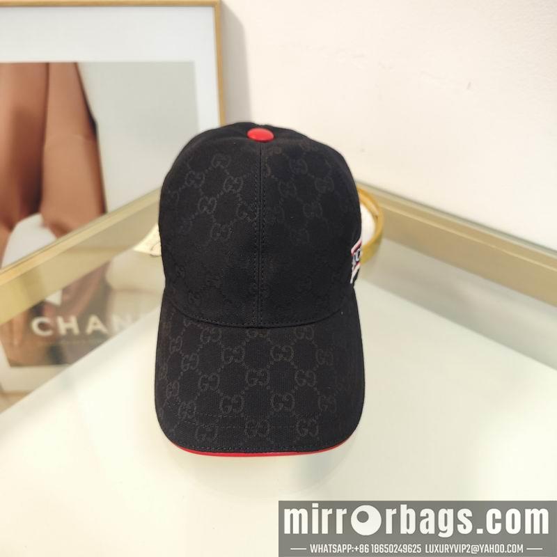 Gucci Hat dx10