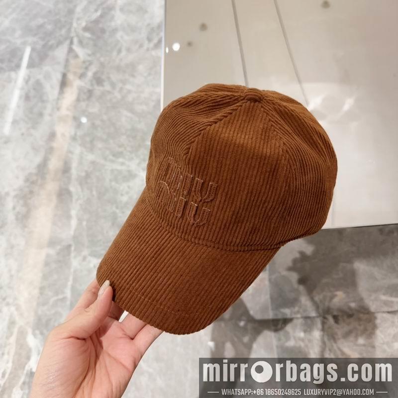 Miumiu Hat dx83