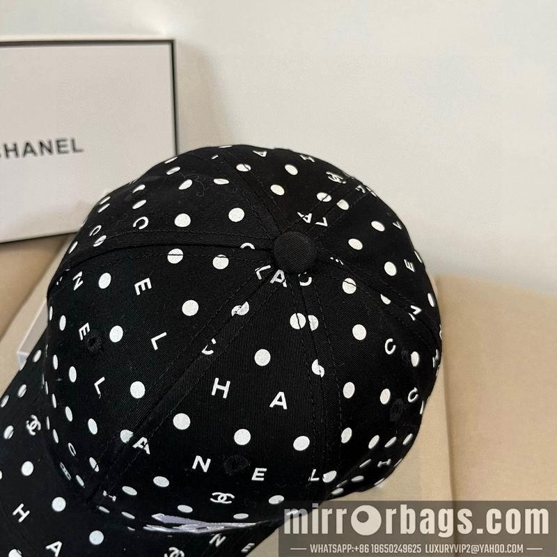 Chanel Hat dx20
