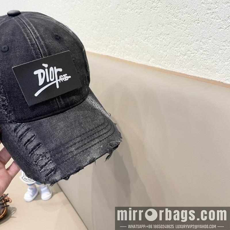 Dior Hat 072803