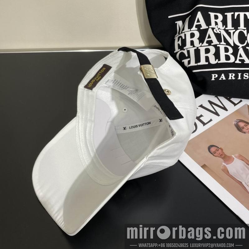 LV Hat 042806