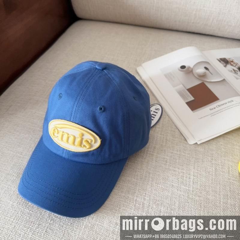 Emis Hat dx01