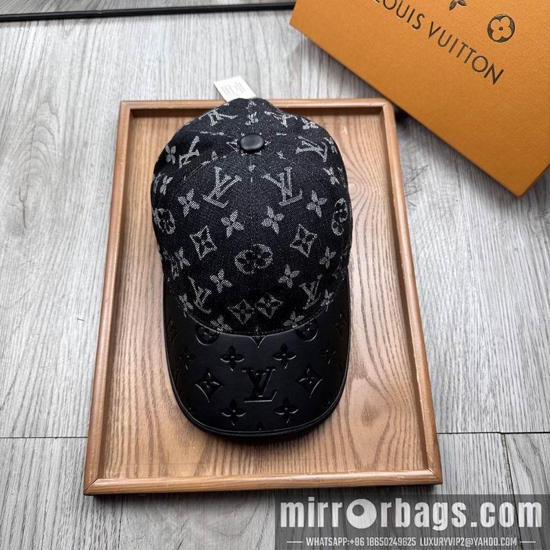 LV Hat dx147