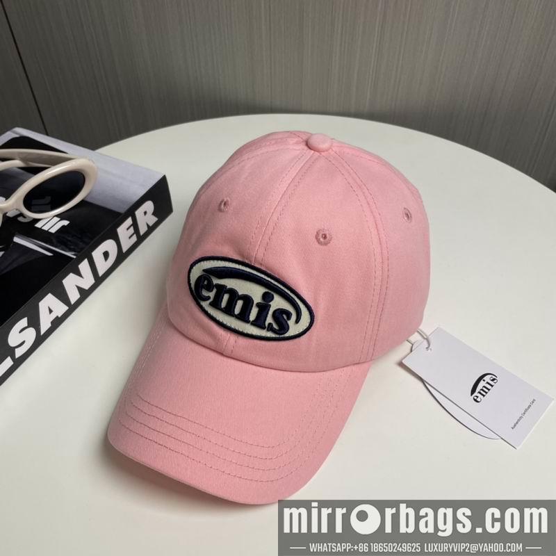 Emis Hat 121401