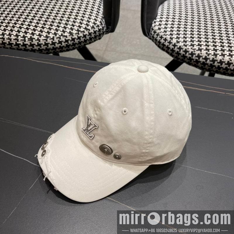 LV Hat 102802