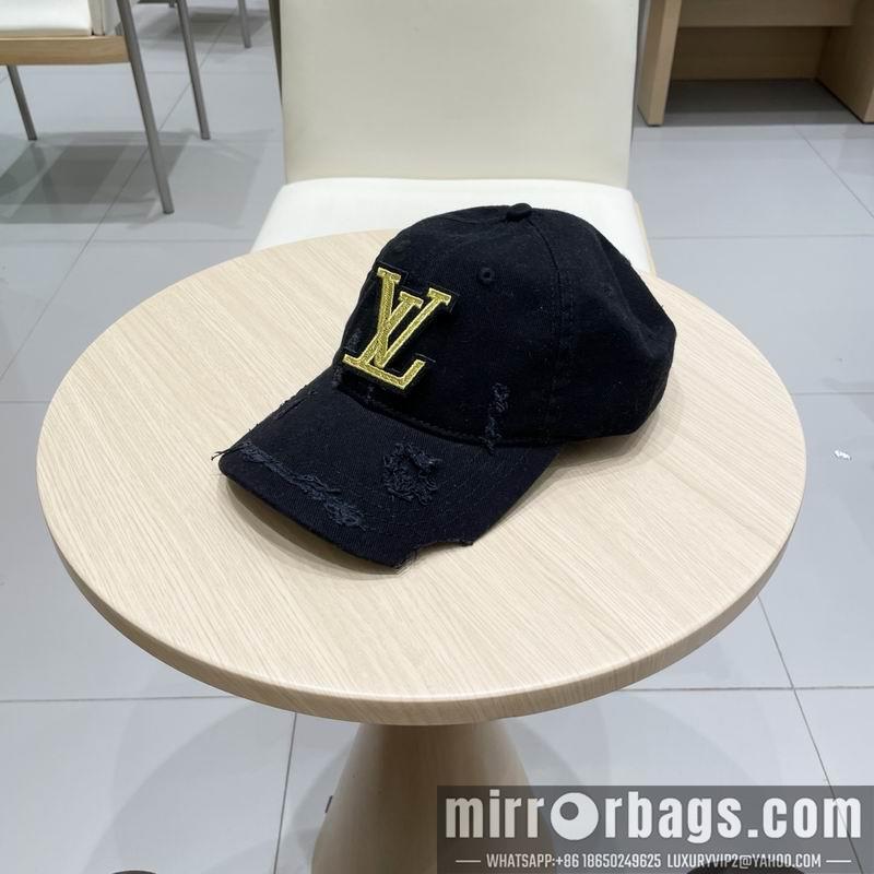 LV Hat 021004