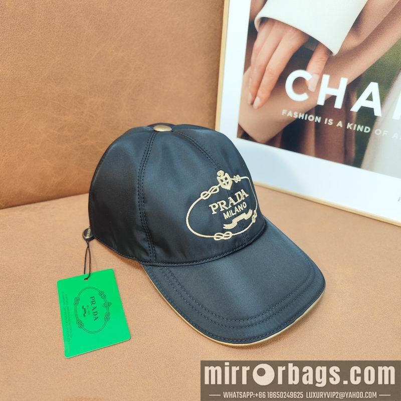 Prada Hat dx35