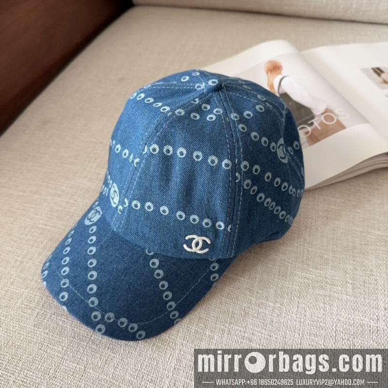 Chanel Hat dx17