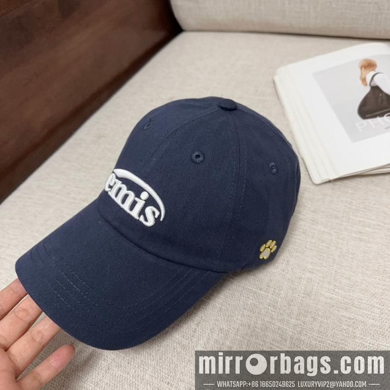 Emis Hat dx05