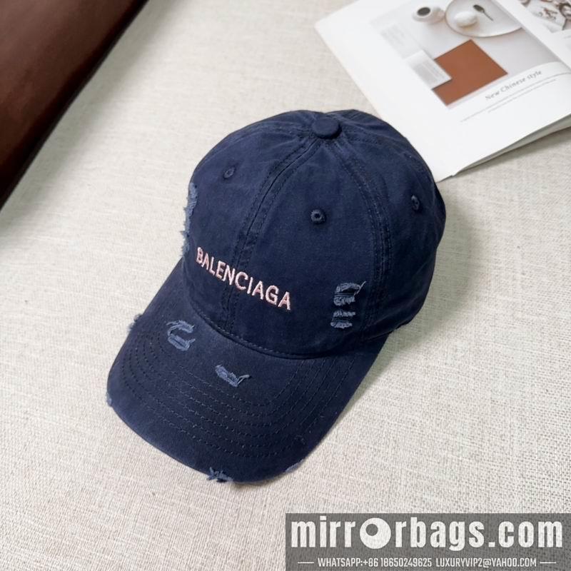 Balenciaga Hat dx115
