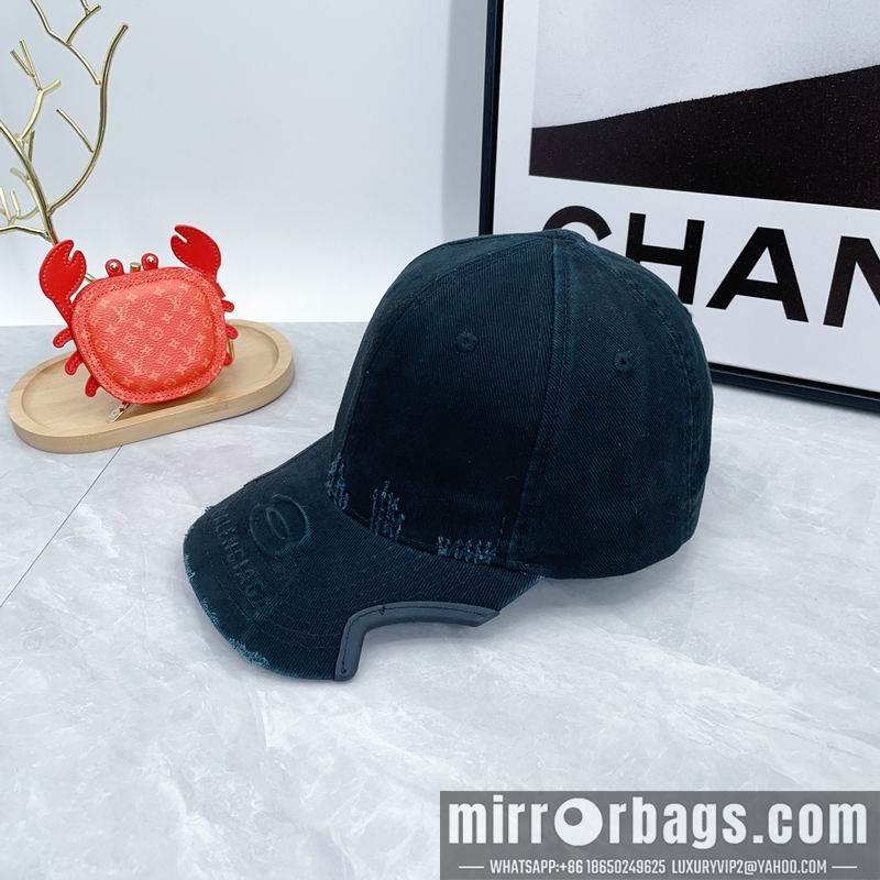 Balenciaga Hat dx120