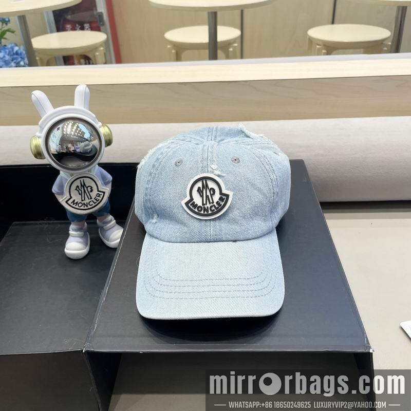 Moncler Hat 081401