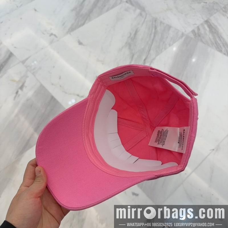 Balenciaga Hat dx75