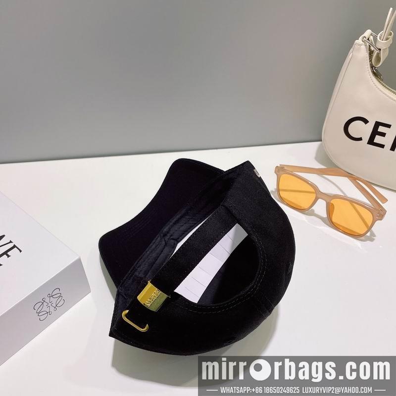 Burberry Hat 050702