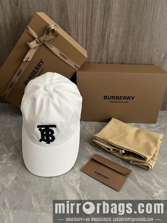 Burberry Hat dxn04