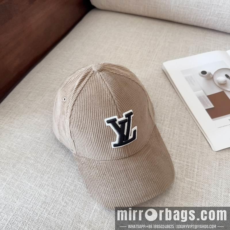 LV Hat 122802