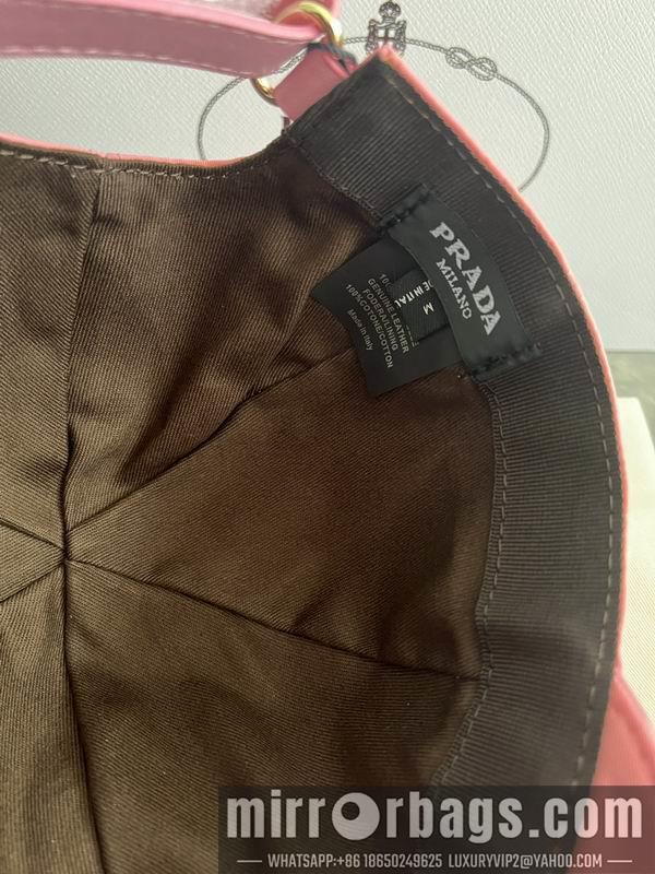 Prada Hat dx20