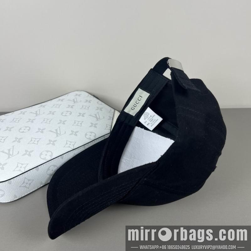 Gucci Hat dx25