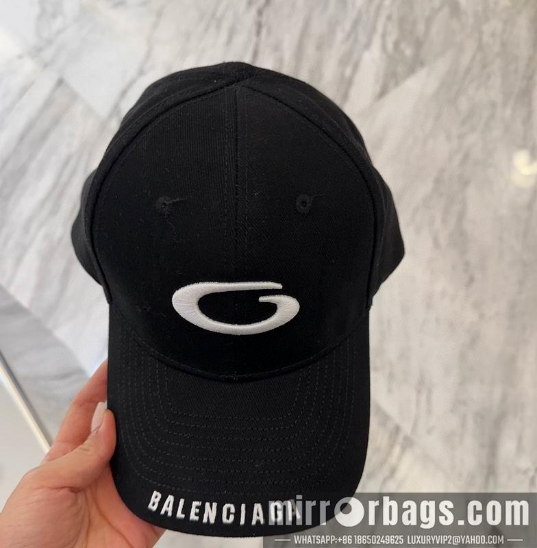 Balenciaga Hat dx52