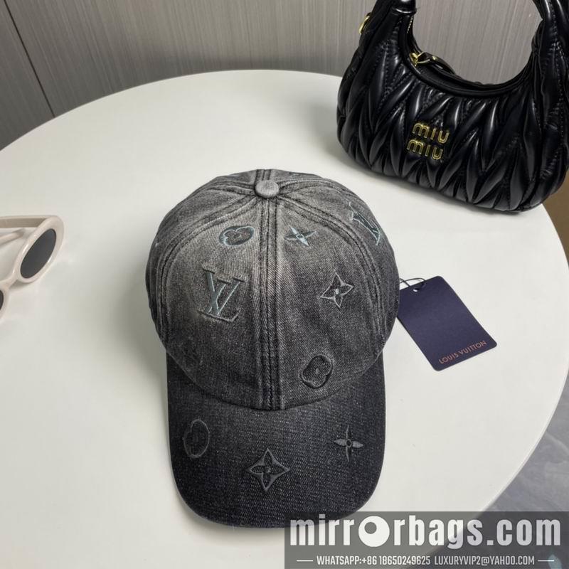 LV Hat dx122