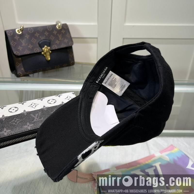 Balenciaga Hat dx57