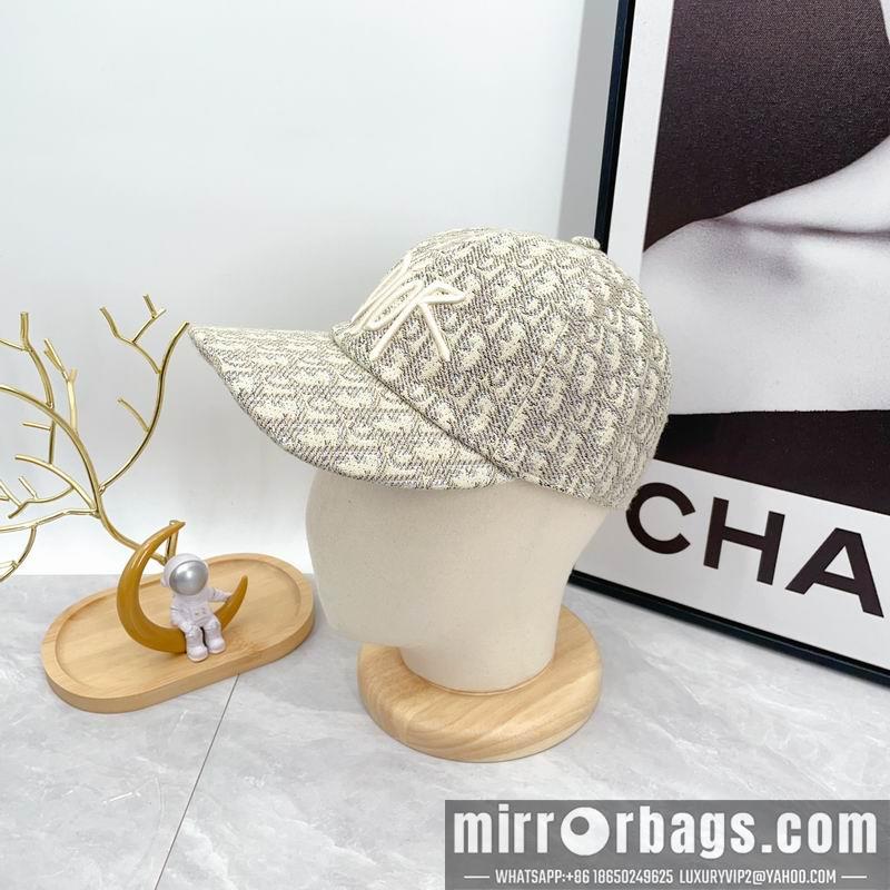 Dior Hat dx77
