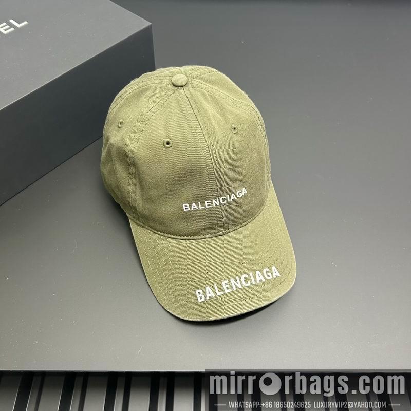 Balenciaga Hat dx16