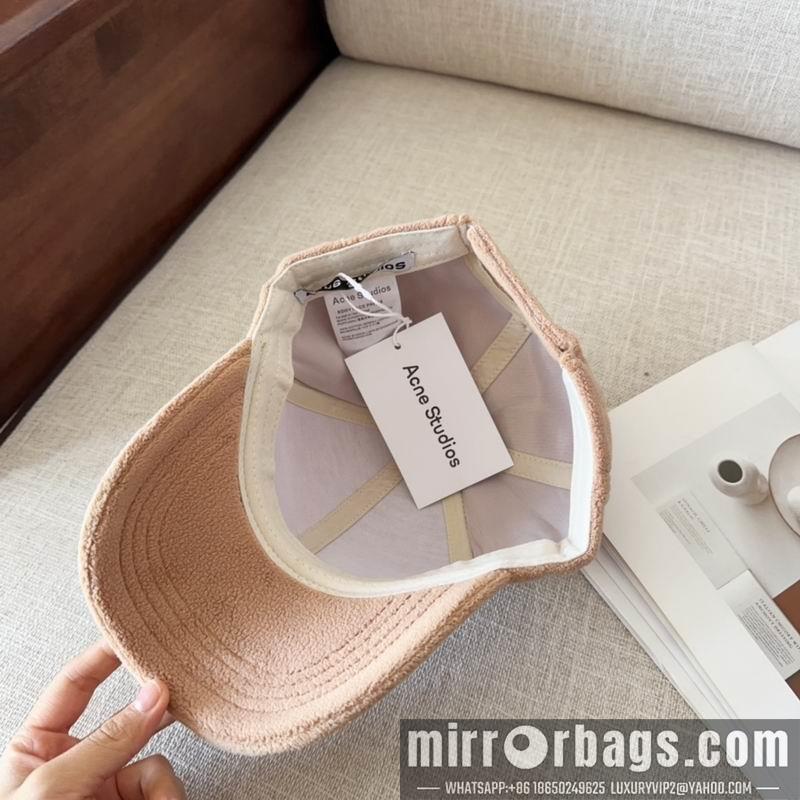 Acne Hat dx12