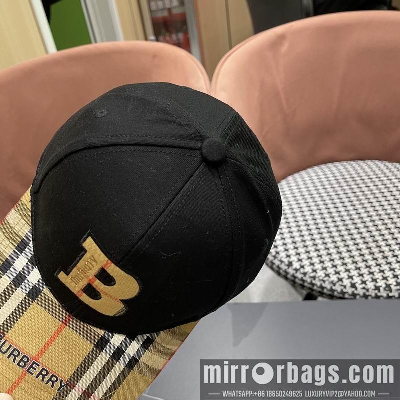 Burberry Hat 041401