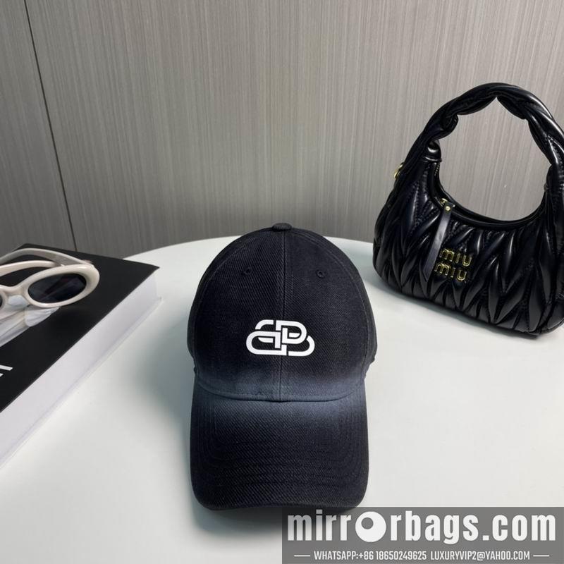 Balenciaga Hat 091402