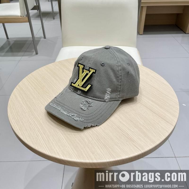 LV Hat 021004