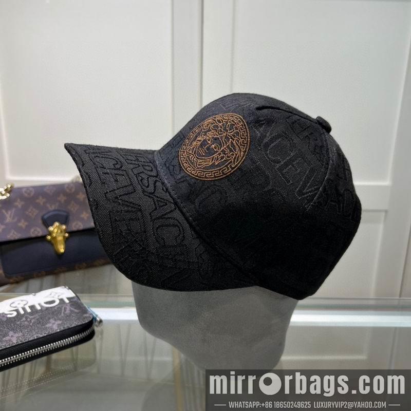 Versace Hat dx04