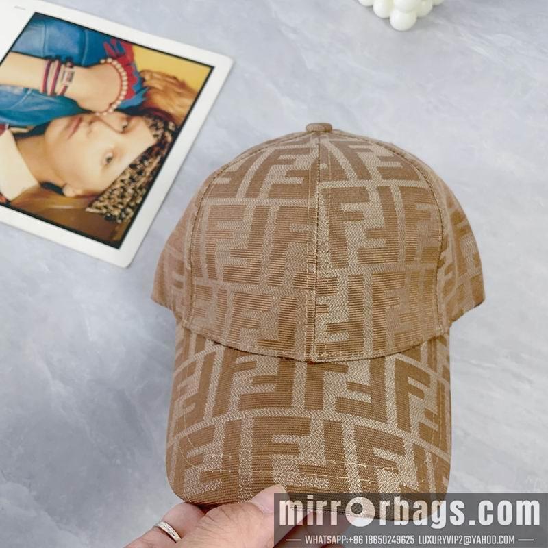 Fendi Hat dx29