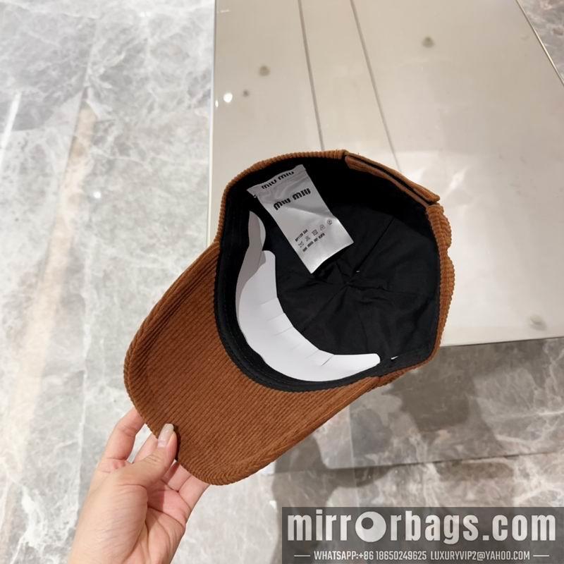 Miumiu Hat dx83