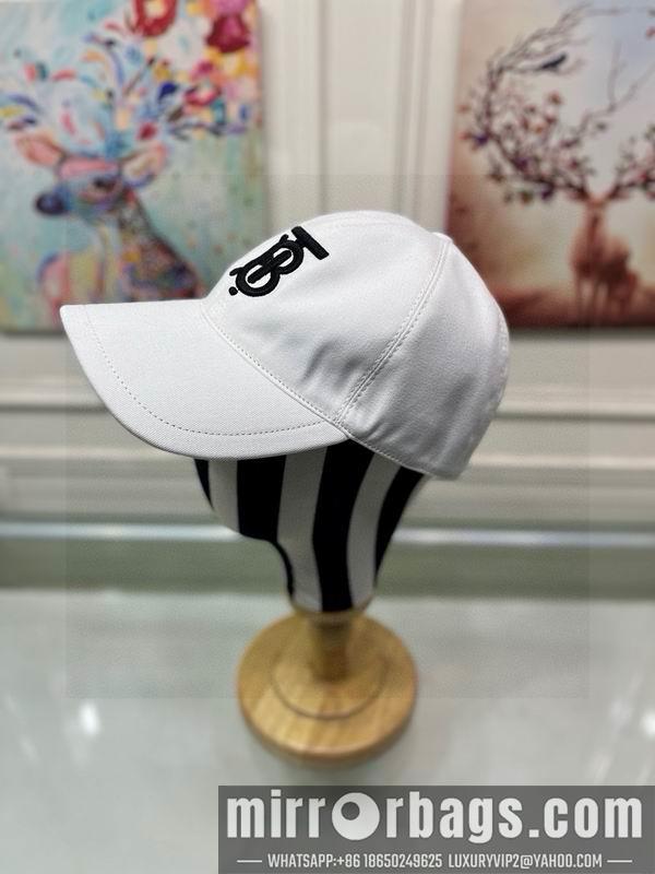 Burberry Hat 083001