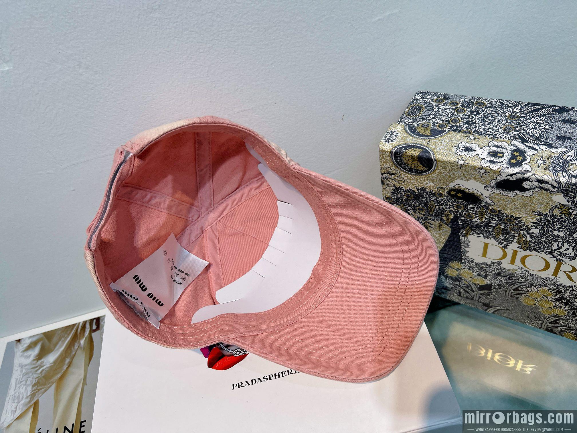 Miumiu Hat 080201