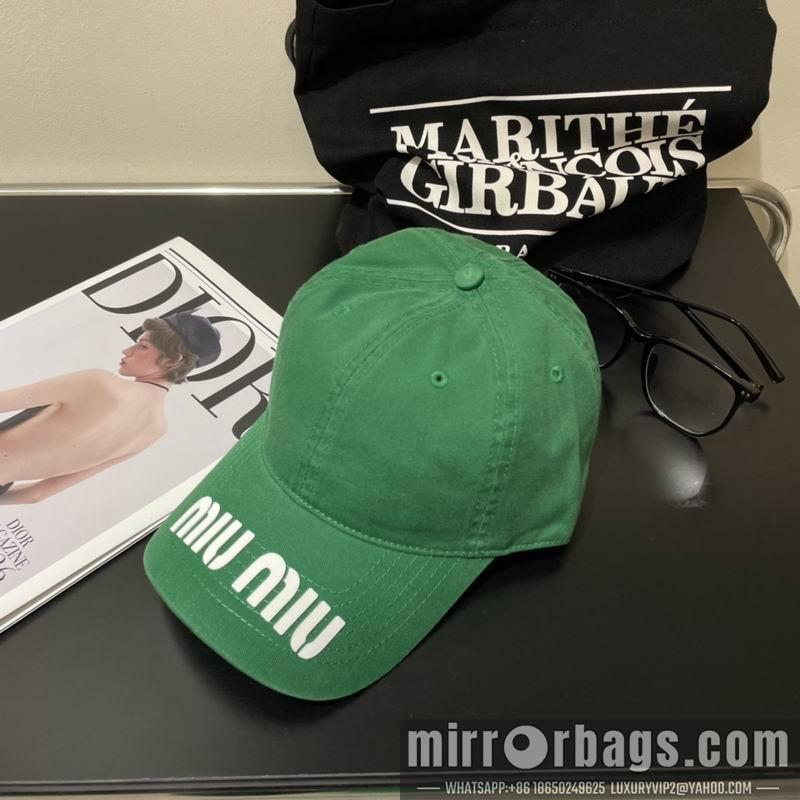 Miumiu Hat dx26