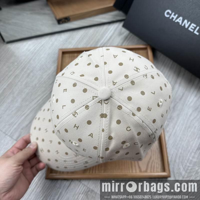 Chanel Hat dx40