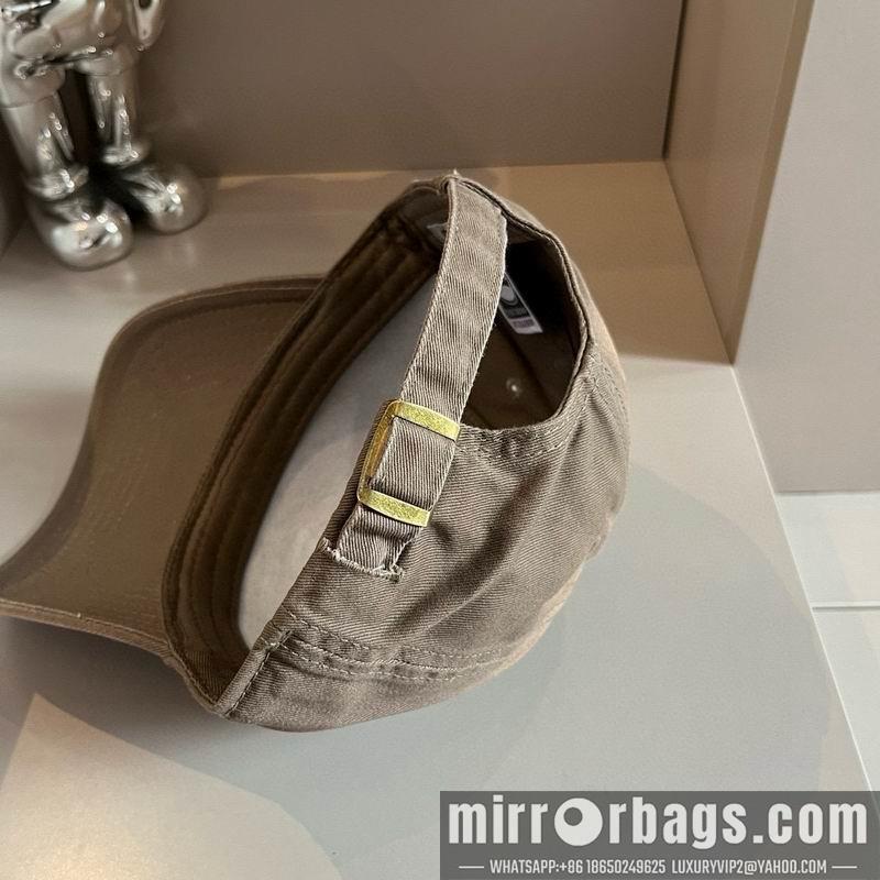 Chanel Hat dx38