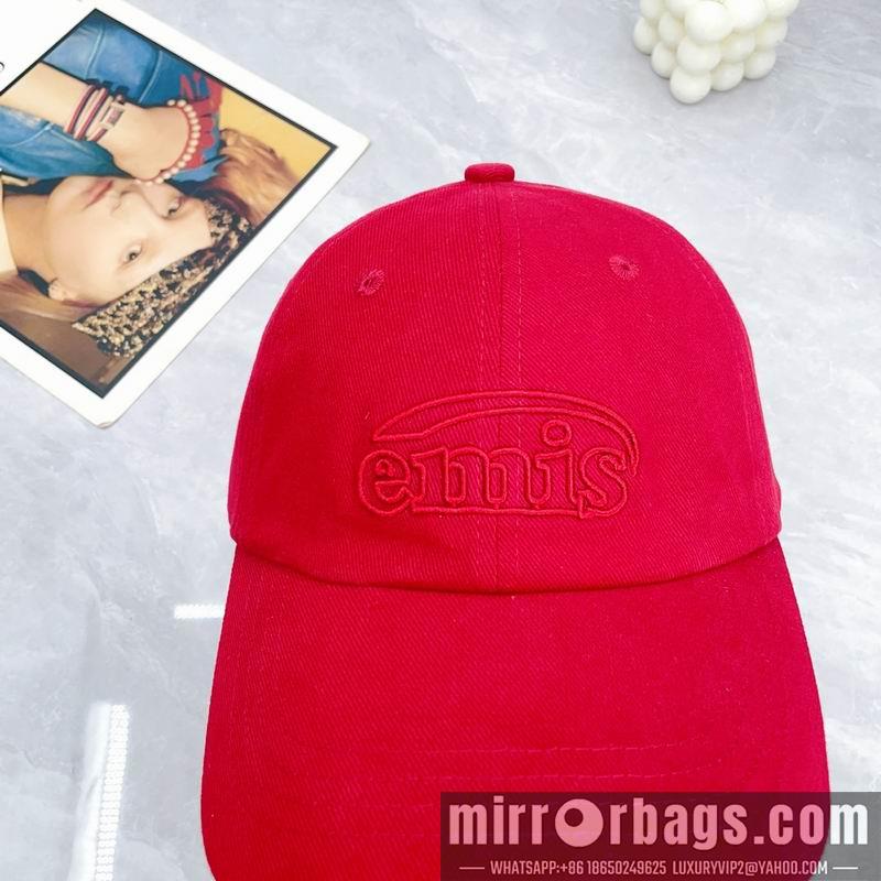 Emis Hat dx03
