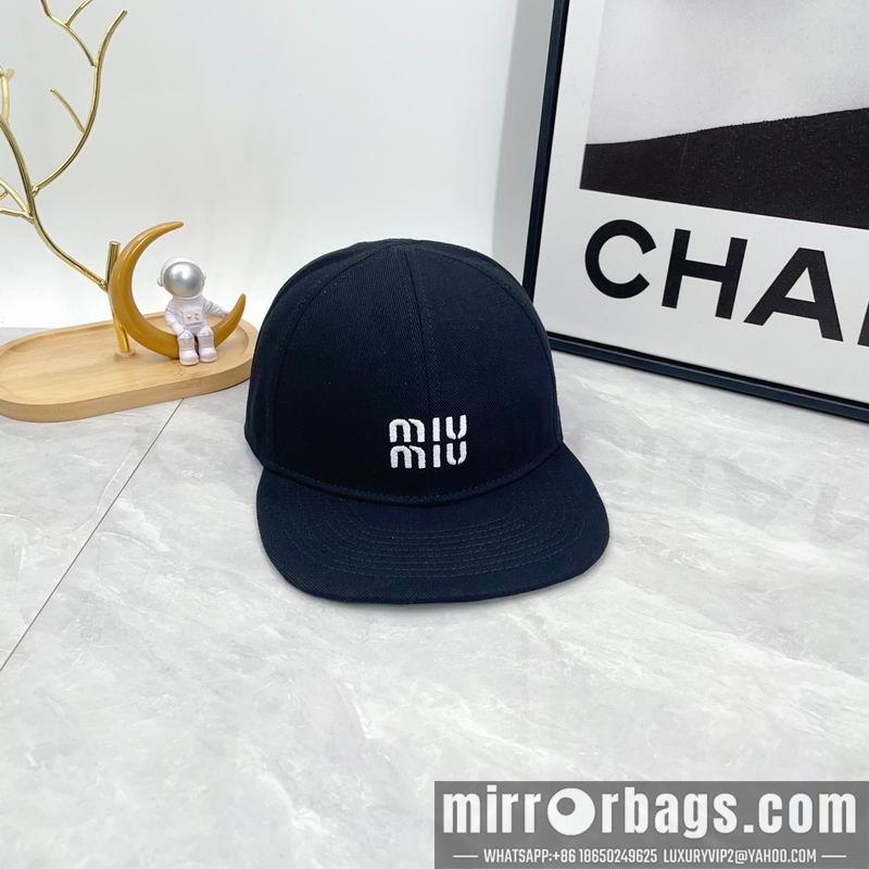 Miumiu Hat dx07